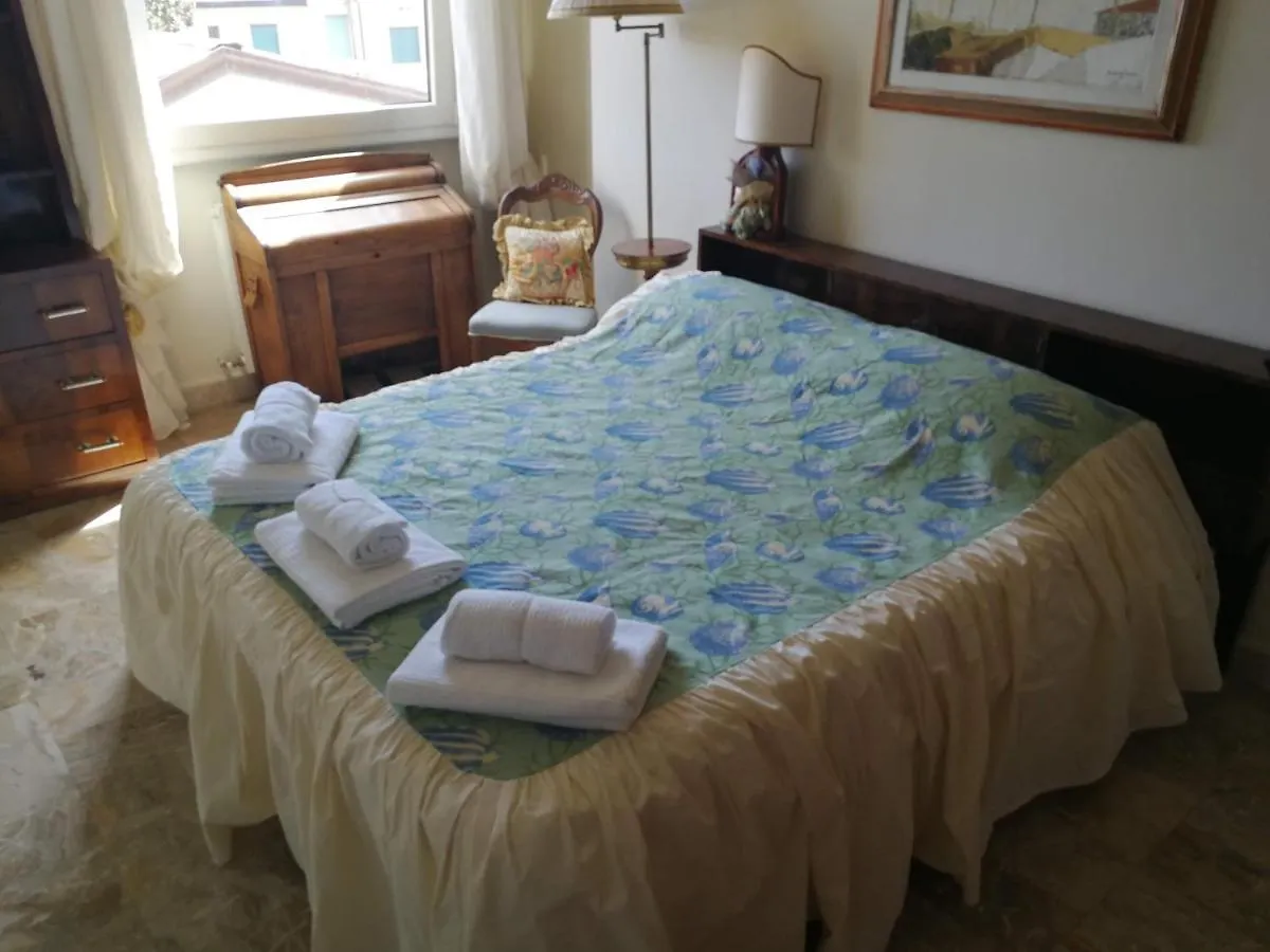 Intero Appartamento - A Soli 50 M Dal Mare Viareggio 0*,  Italy