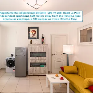 Отель La Pace, Виареджо